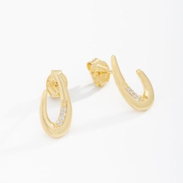 BRINCO TIPO OVAL COM ZIRCÔNIAS