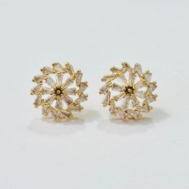 BRINCO REDONDO ZIRCÔNIAS COM FLOR CENTRAL