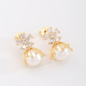 BRINCO PÉROLA BASE FLOR