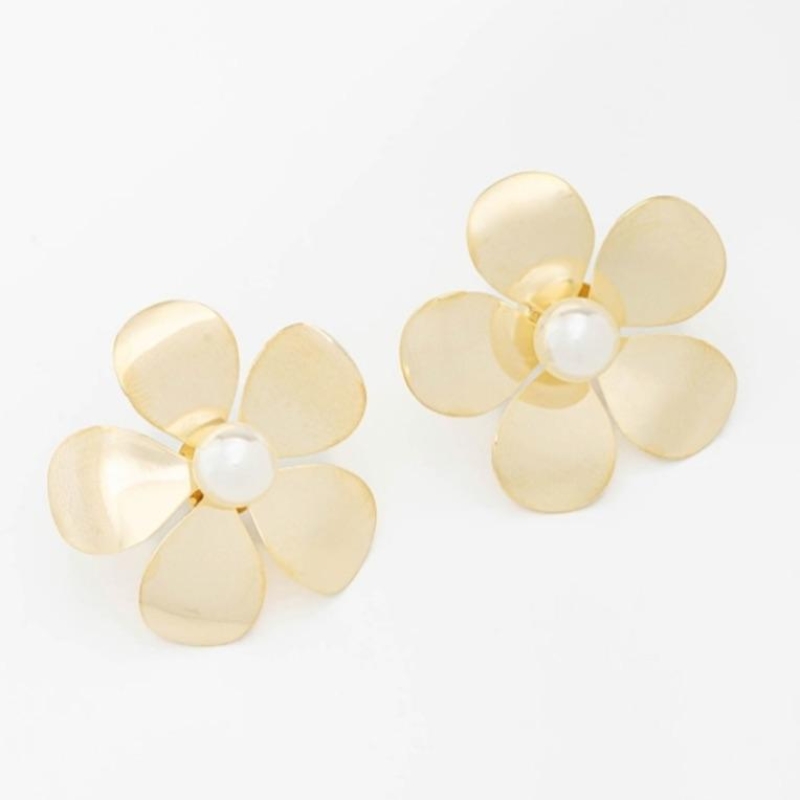 BRINCO FLOR PÉTALAS LISAS MIOLO PÉROLA
