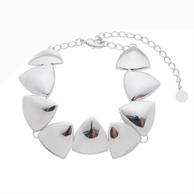 PULSEIRA TRIÂNGULOS LISOS