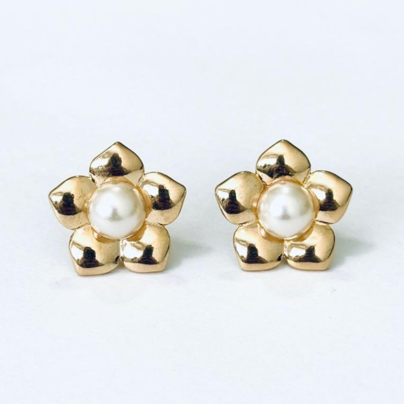 BRINCO FLOR LISA COM MIOLO PÉROLA