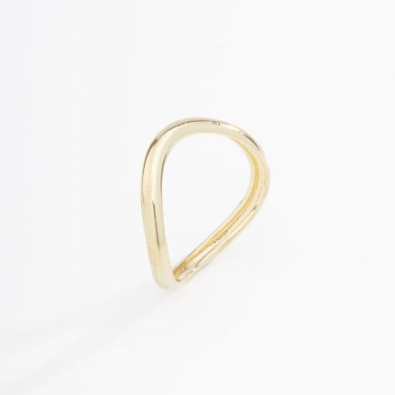 ANEL COM DESIGN ABERTO E FORMATO ORGÂNICO