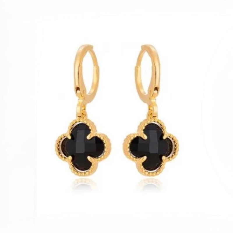 ARGOLINHA TREVO CRISTAL PRETO