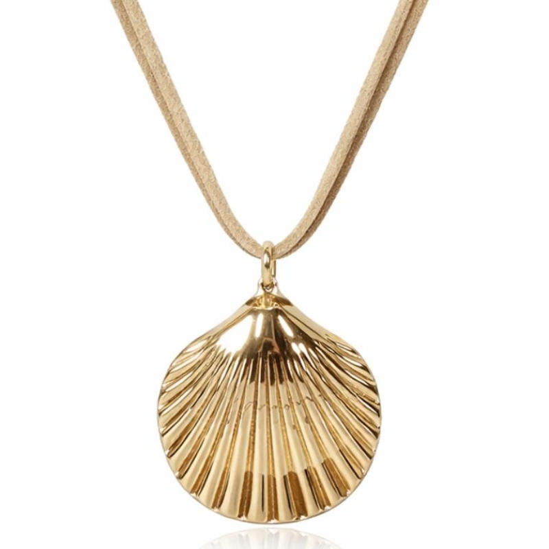 COLAR MAXI CONCHA EM COURO