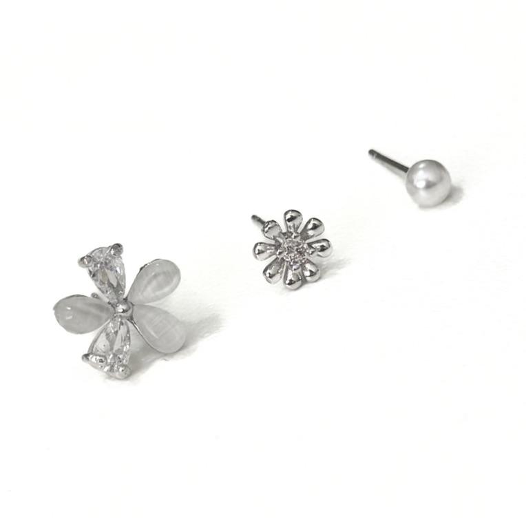 TRIO FLORES E PÉROLAS