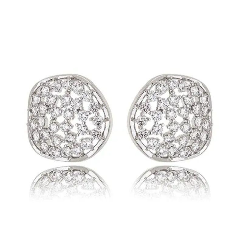 BRINCO REDONDO ZIRCÔNIAS COM BORDAS IRREGULARES