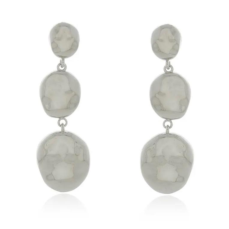 BRINCO PENDURADO OVAL ORGÂNICO