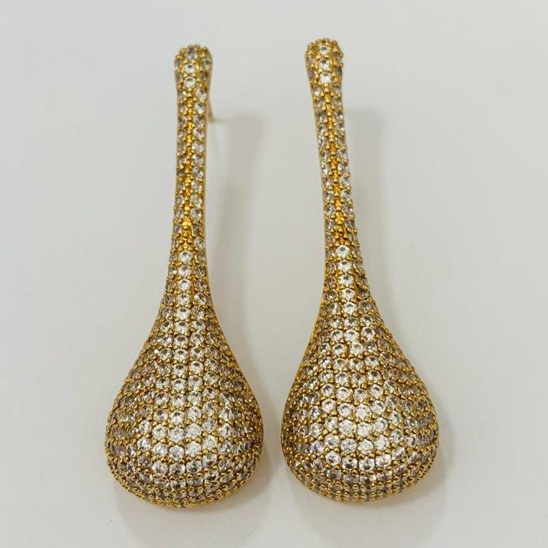 BRINCO FESTA GOTA CRAVEJADA